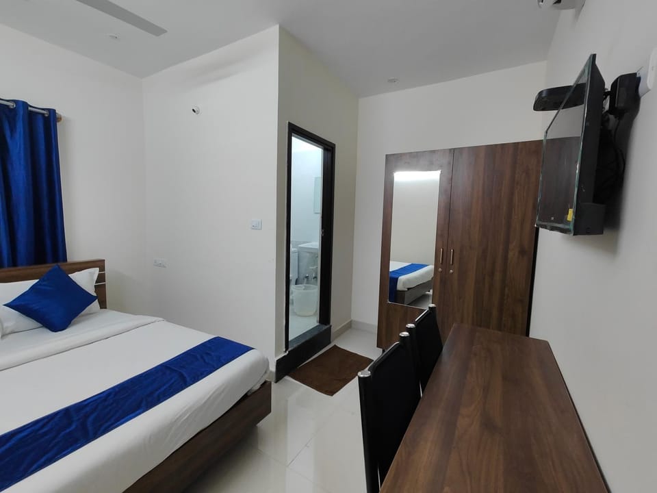TV and multimedia, Photo of the whole room