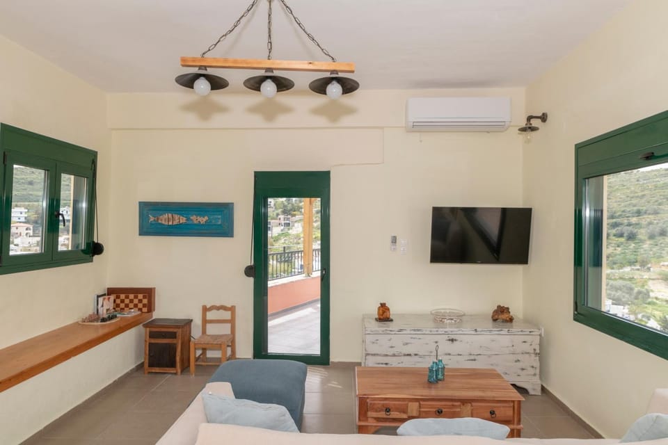 Beautiful view Kamilari Apartment in Crete