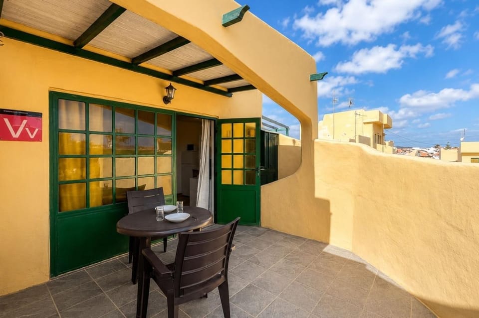 GuestReady - Cosy Bungalow with Pool and Terrace Apartment in Fuerteventura