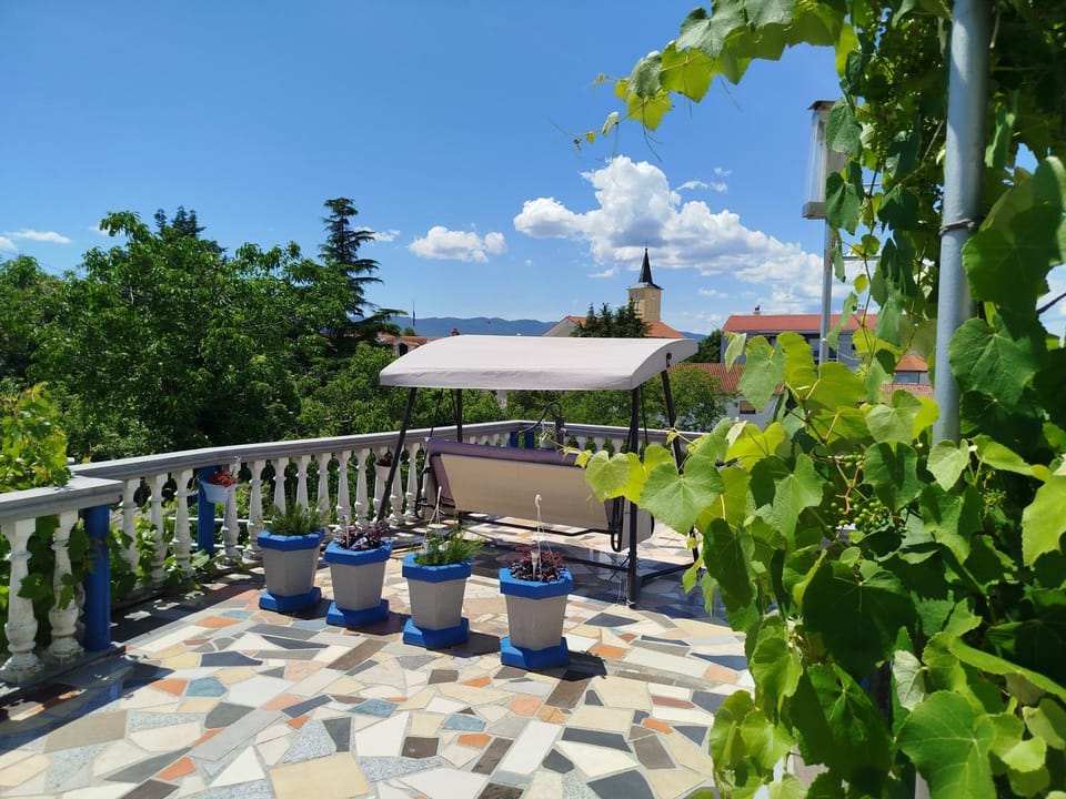 Natural landscape, View (from property/room), Balcony/Terrace