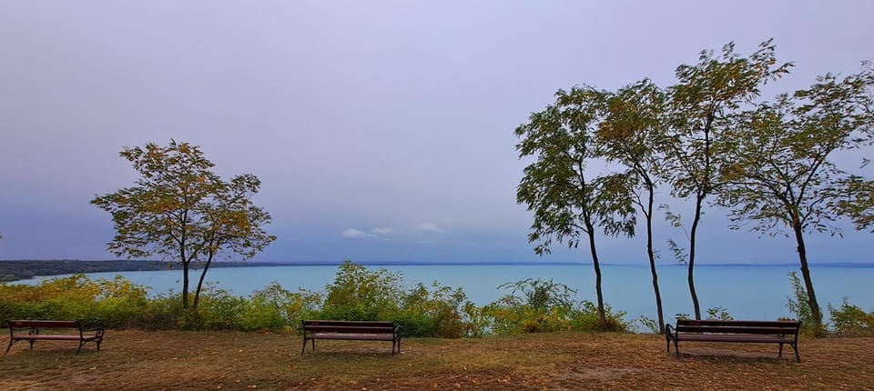 Nearby landmark, Natural landscape, Autumn