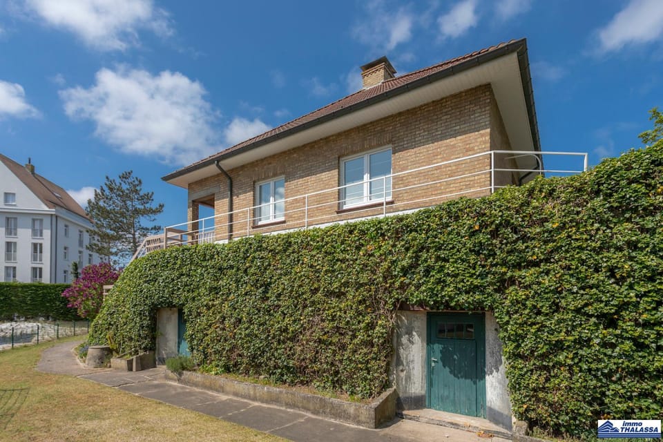 Villa At Home - 5 bedrooms 10p - garden House in Koksijde