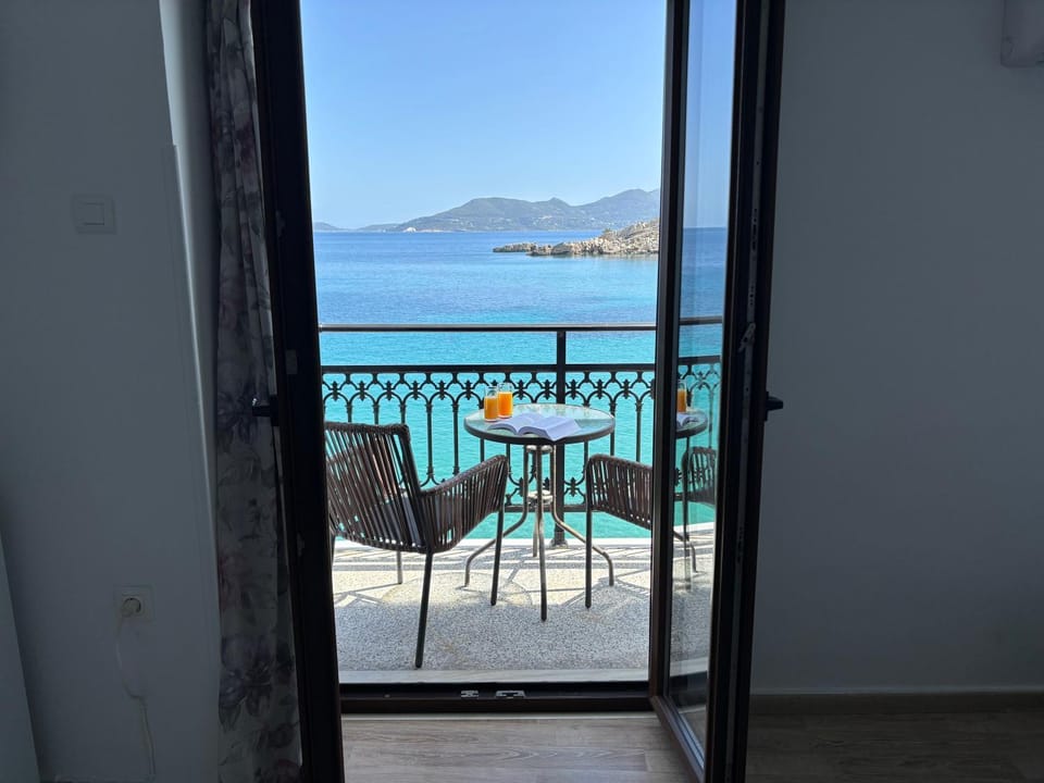 Galaris' Studio Bed and Breakfast in Samos, Greece