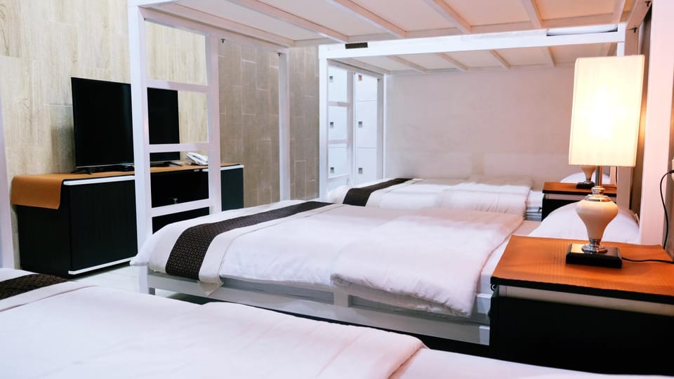 bunk bed