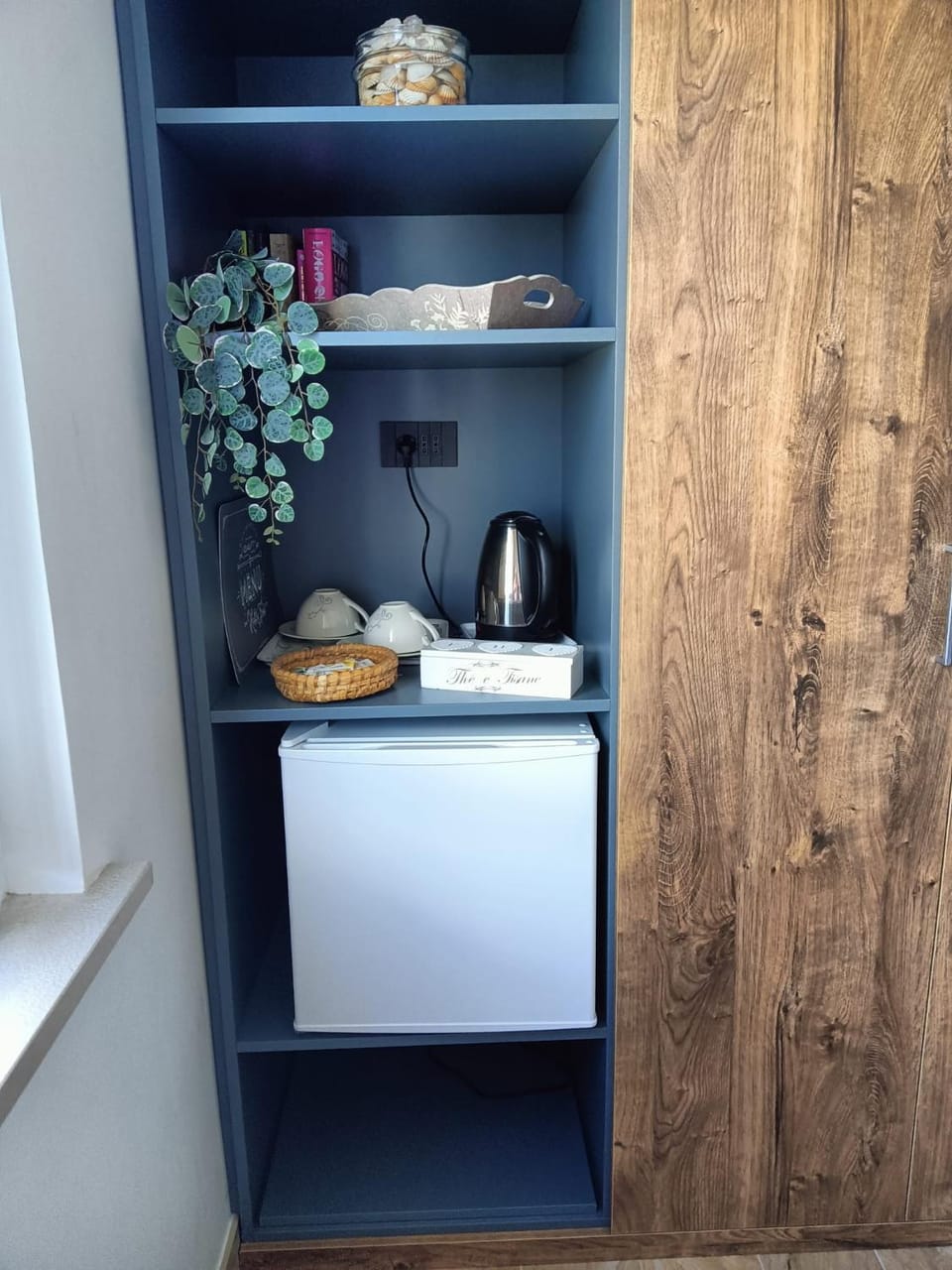 Coffee/tea facilities