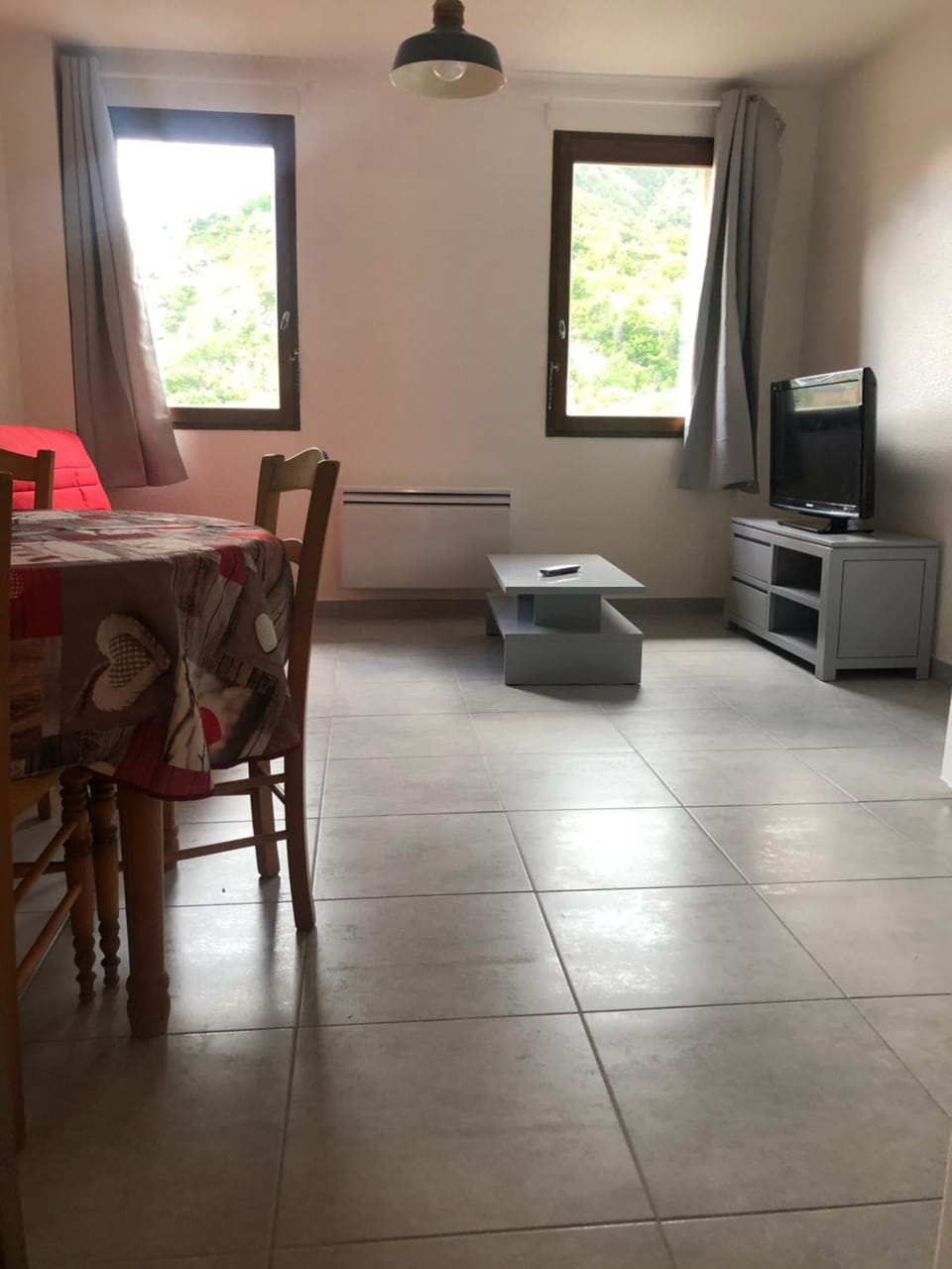 TV and multimedia, Living room, Dining area
