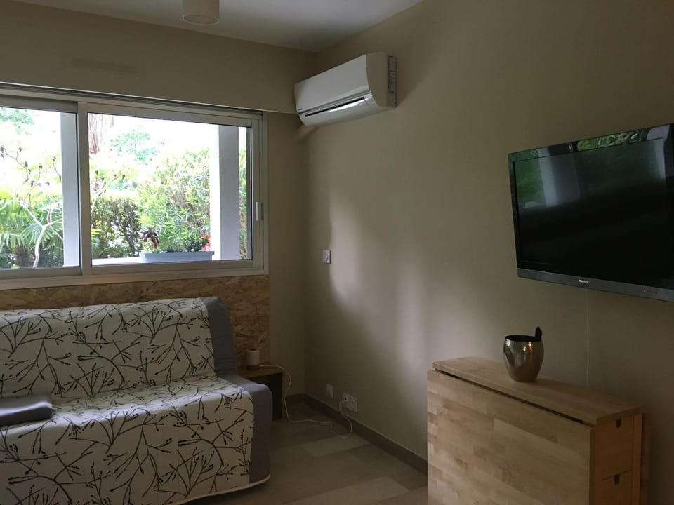 air conditioner