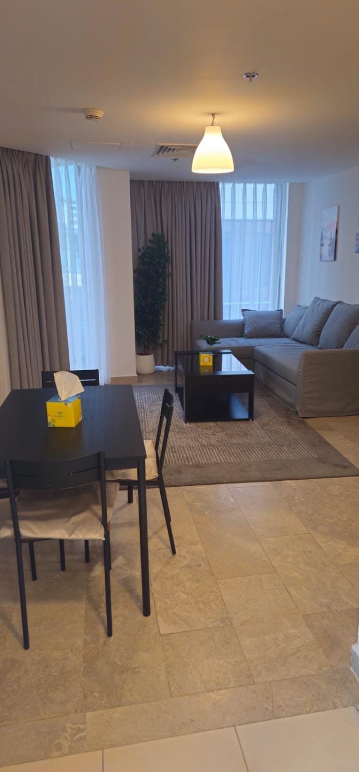 Living room, Photo of the whole room, Seating area