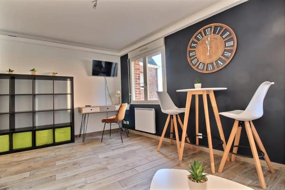 Studio Taormina Valenciennes Centre Apartment in Valenciennes