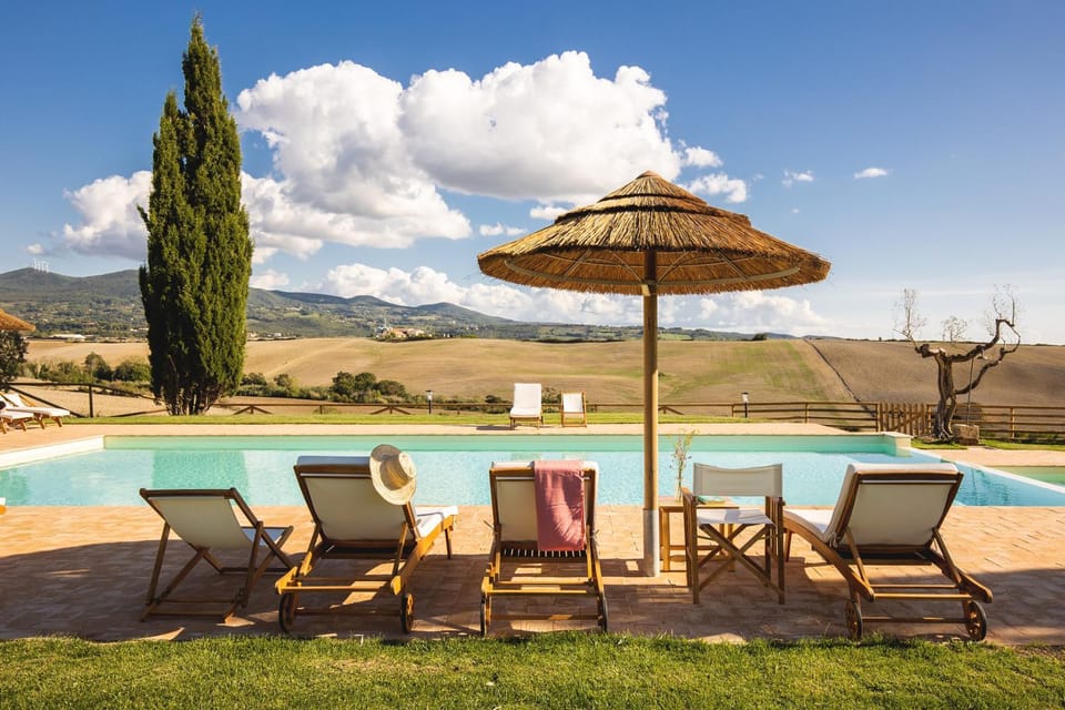 Mountain view, Swimming pool, sunbed
