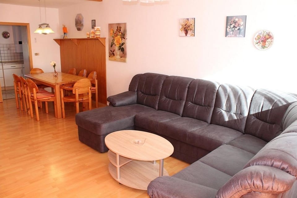 Ferienhaus Nr 74, Kategorie Komfort L m Sauna, behindertenfreundlich, Feriendorf Hochbergle, Allgäu House in Bavaria