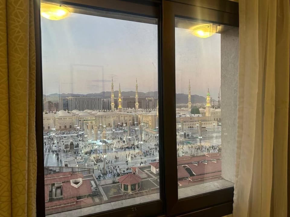One Inn Hotel Fully Renovated Hotel in Medina