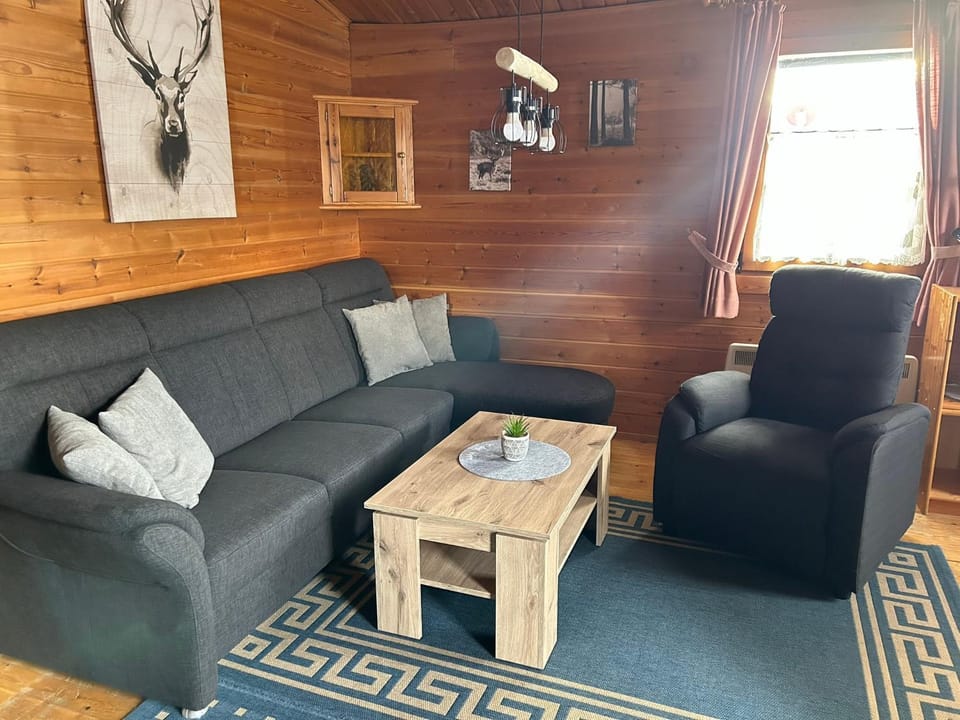 Ferienhaus Nr 10, Typ A, Feriendorf Jägerpark, Bayerischer Wald House in Straubing-Bogen