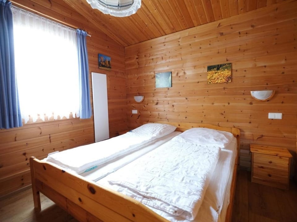 Ferienhaus Nr 20, Typ B, Feriendorf Jägerpark, Bayerischer Wald House in Straubing-Bogen