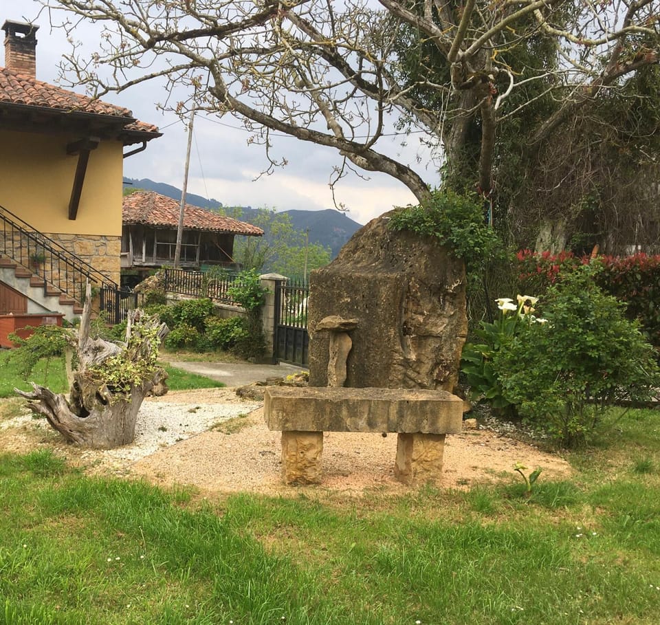 LA CASA DE LOS GÜELOS House in Asturias