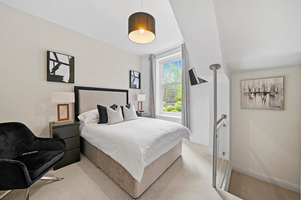 City Centre Duplex Home Next To York Minster With Parking Apartment in York