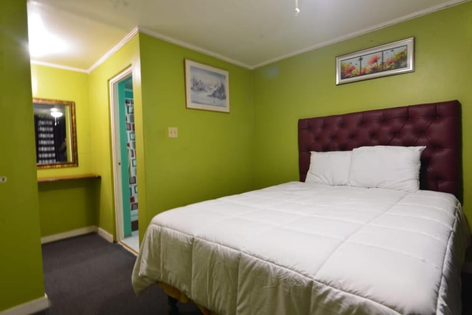 Cityscape VR - New Kingston, 2Bdr Luxe Suite Apartment in Kingston
