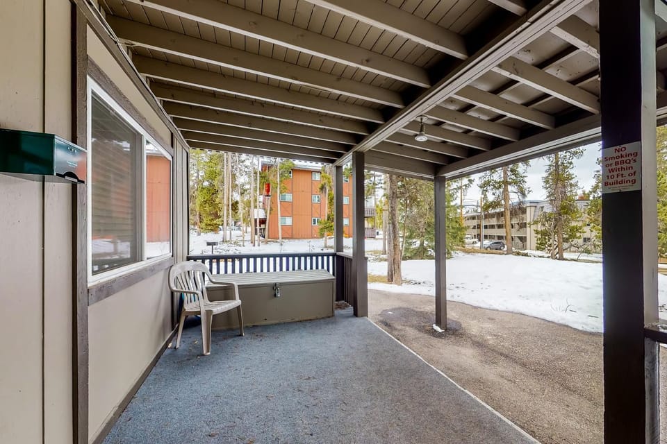 Hi Country Haus Hideaway Apartment in Fraser