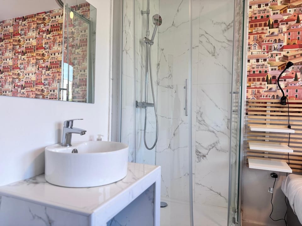 FRUITIERS3 Apartment in Saint-Denis, France