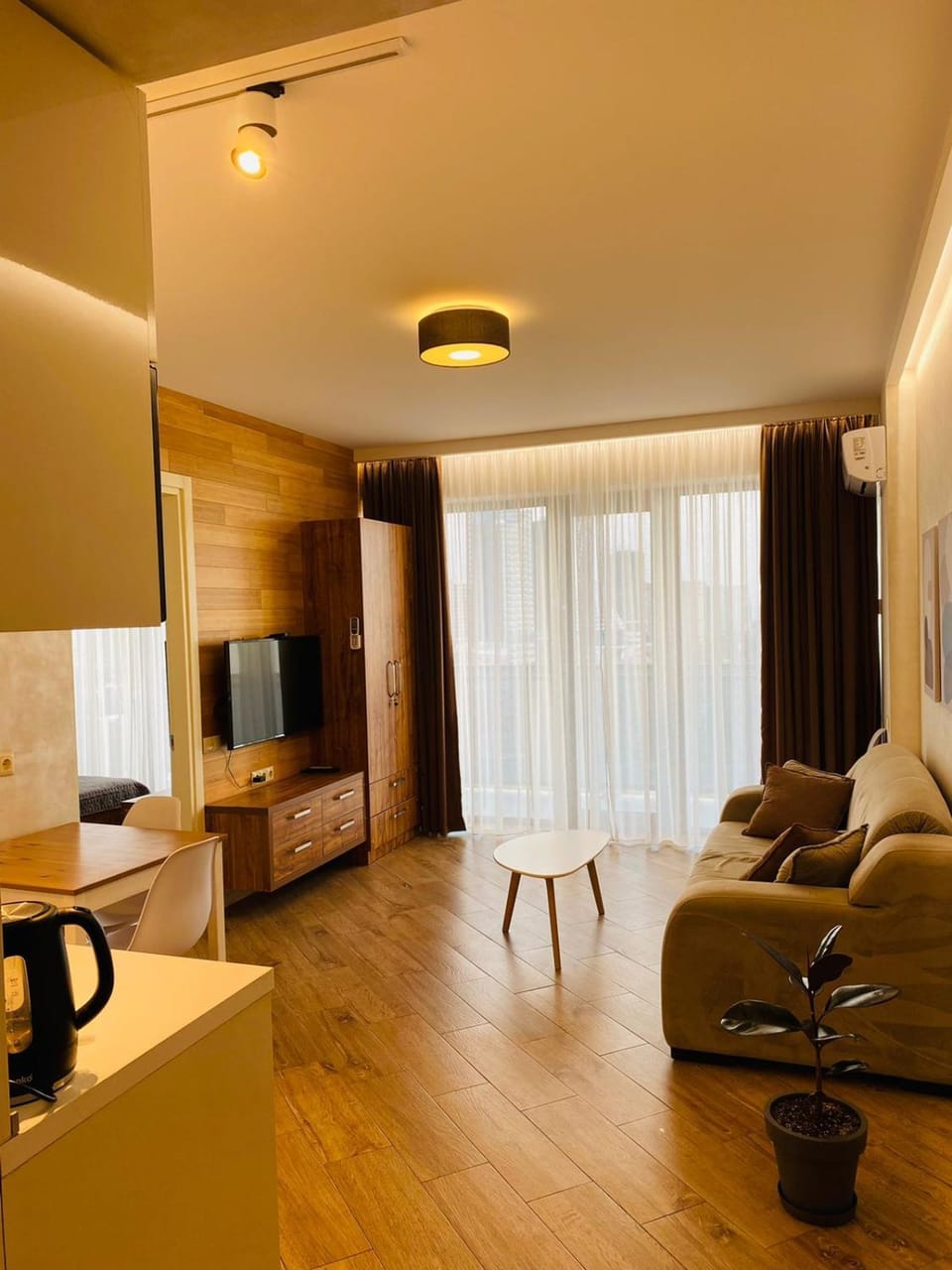 TV and multimedia, Living room, Seating area