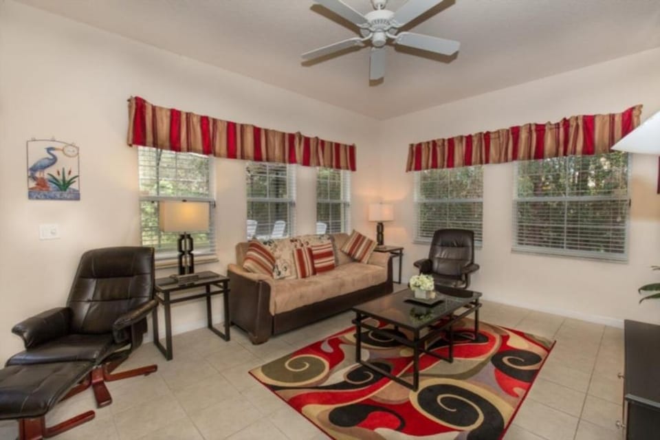 Peaceful Quiet Pool Home 5 min from Disney! townhouse House in Bay Lake