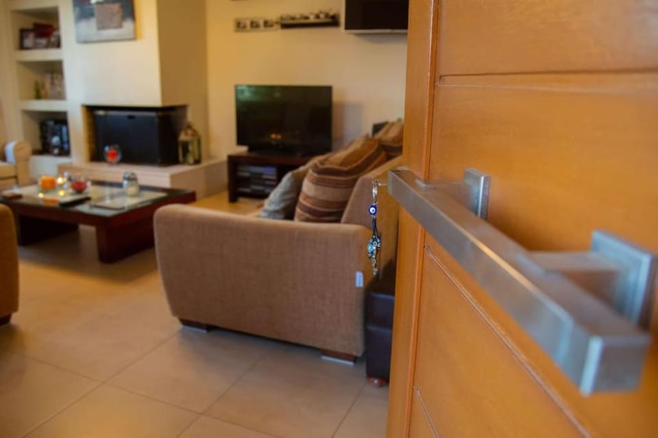 Fou's luxury apartment Apartment in Peloponnese, Western Greece and the Ionian