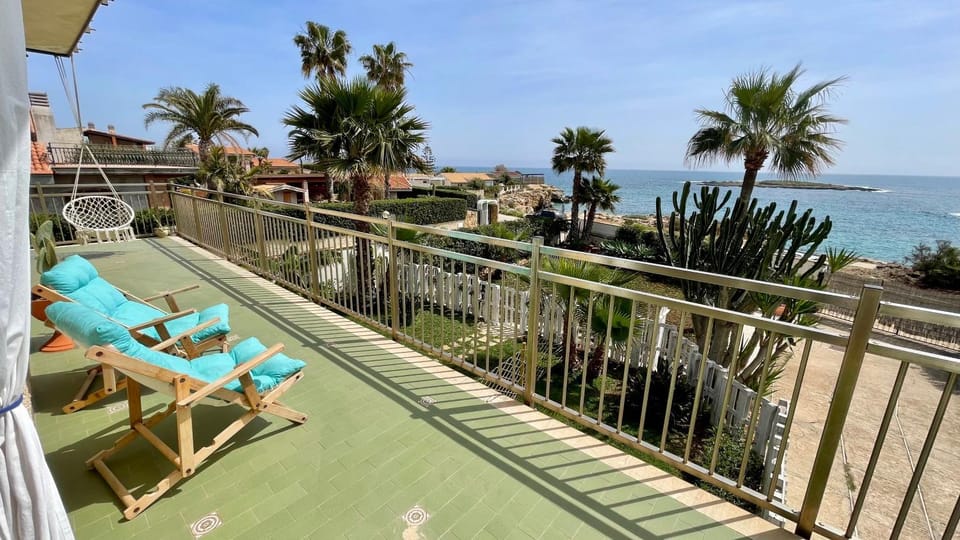 Balcony/Terrace, Garden view, Sea view
