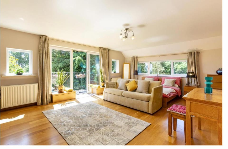 Living room, Seating area, Bedroom