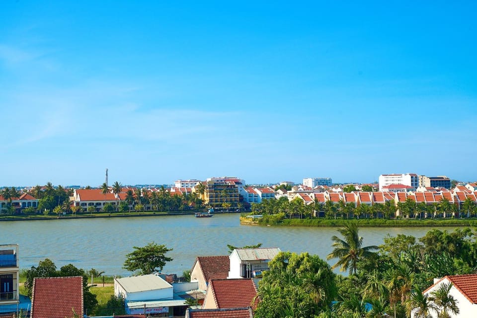 Property building, Day, Natural landscape, Bird's eye view, City view, Lake view, River view, Sea view