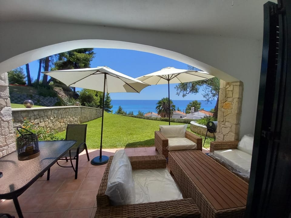 Balcony/Terrace, Garden view, Sea view