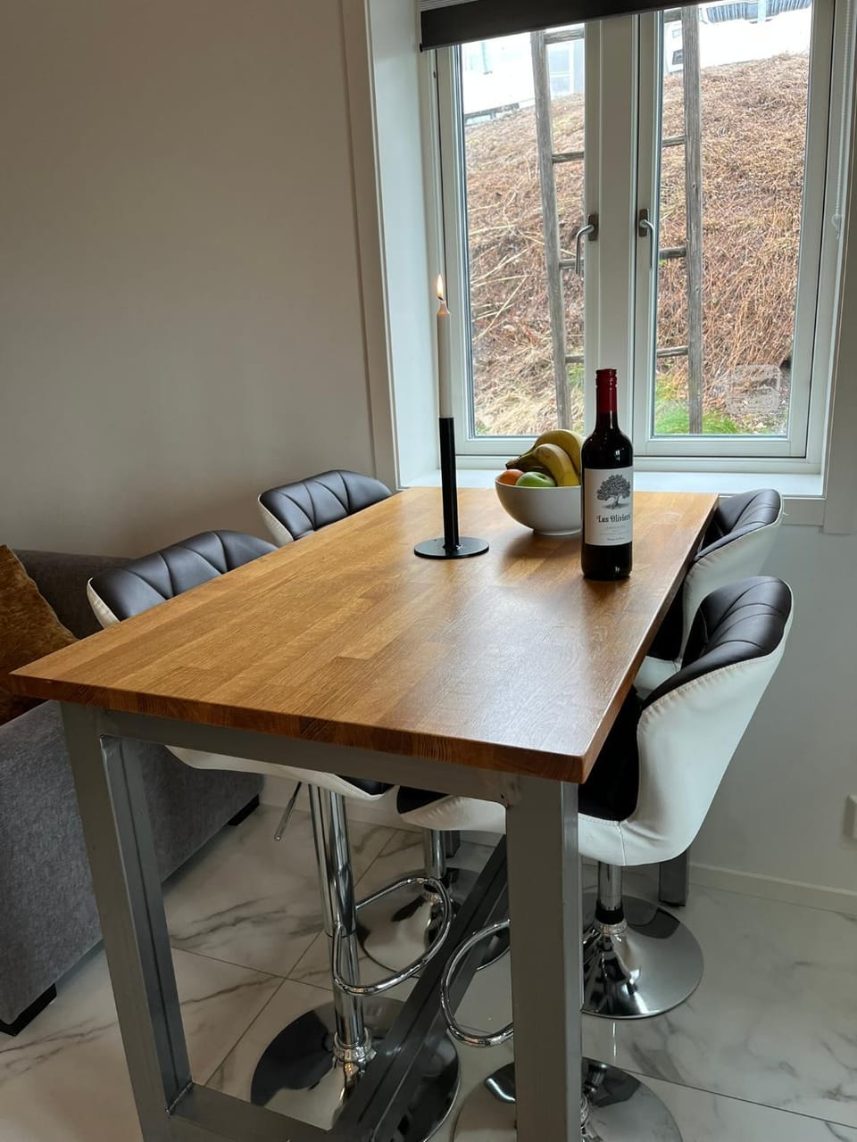 Living room, Dining area, kitchen