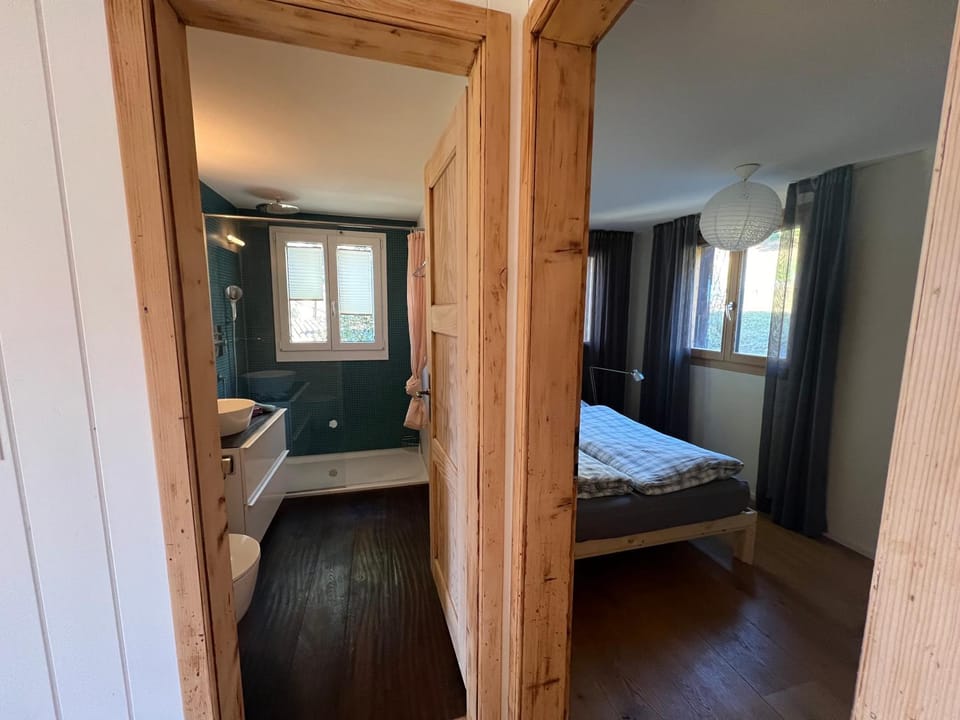 Bathroom, Photo of the whole room, Bedroom