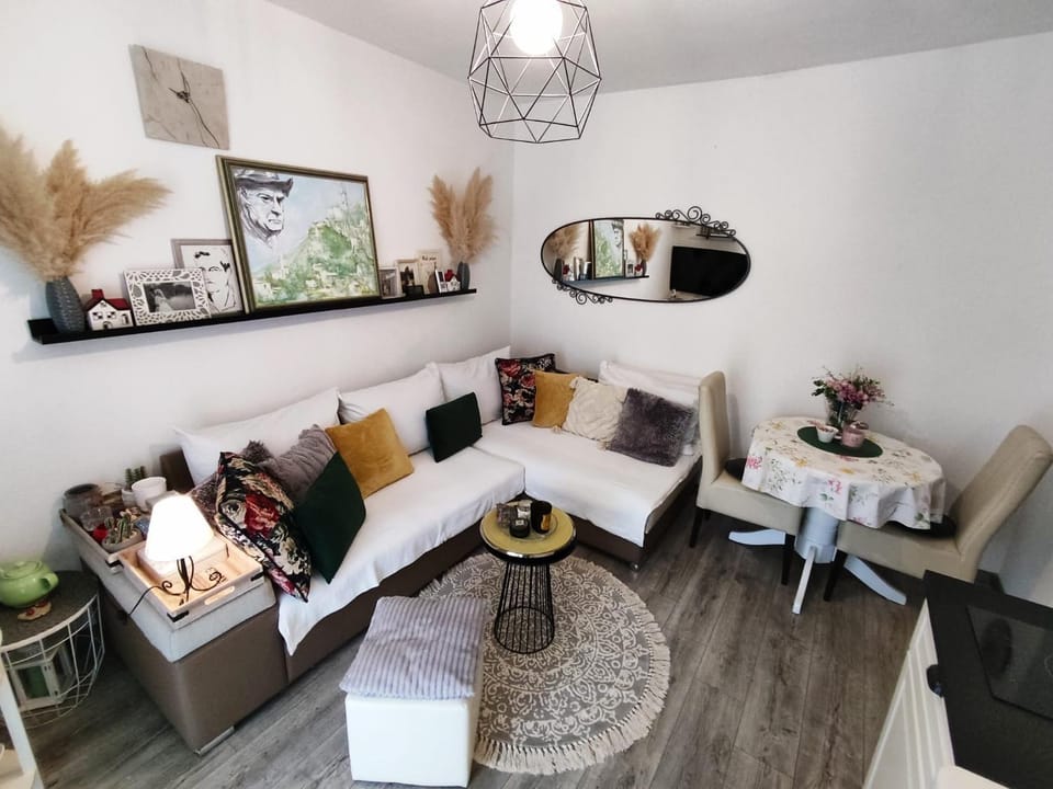 Sweet home R&M Apartment in Split