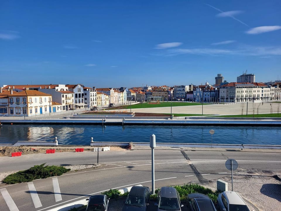 City view, Street view, Parking