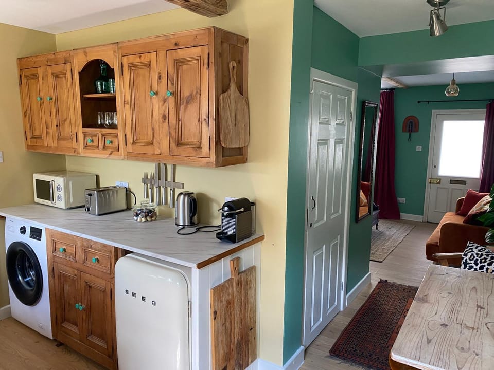 The Old Chair Workshop House in Main Street