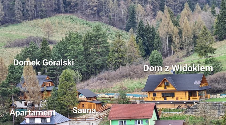 Domek Góralski nad Czorsztynem - Dom z Widokiem House in Lesser Poland Voivodeship