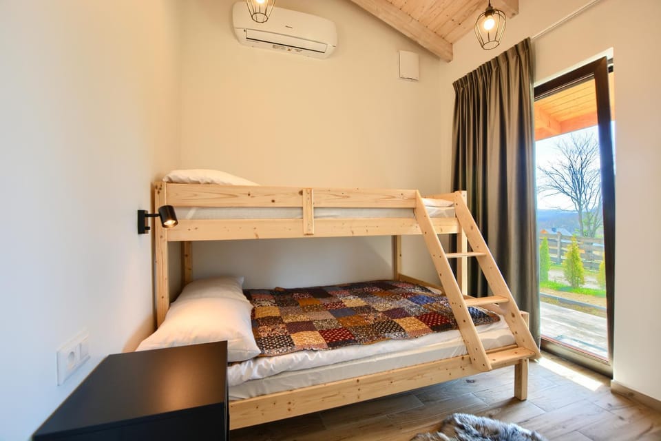 bunk bed