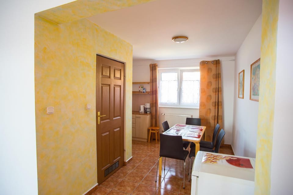 Dom Posejdon : apartament 5-cio osobowy, 450m od morza Apartment in Pomeranian Voivodeship
