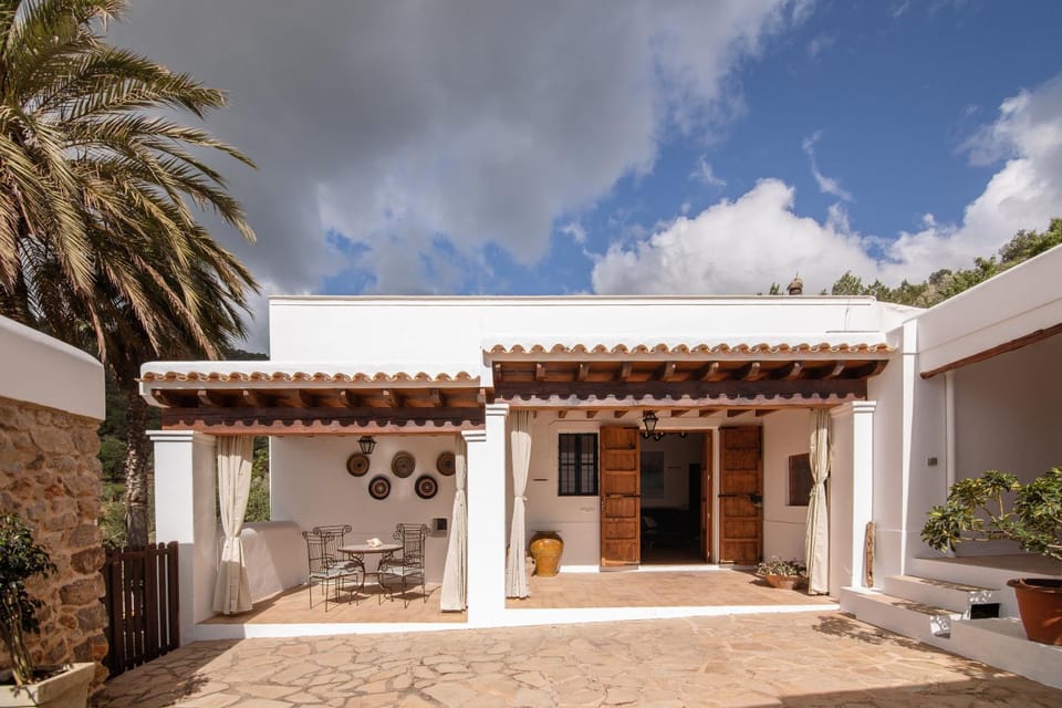 Casa rural Can Rotes con jardin y barbacoa House in Ibiza