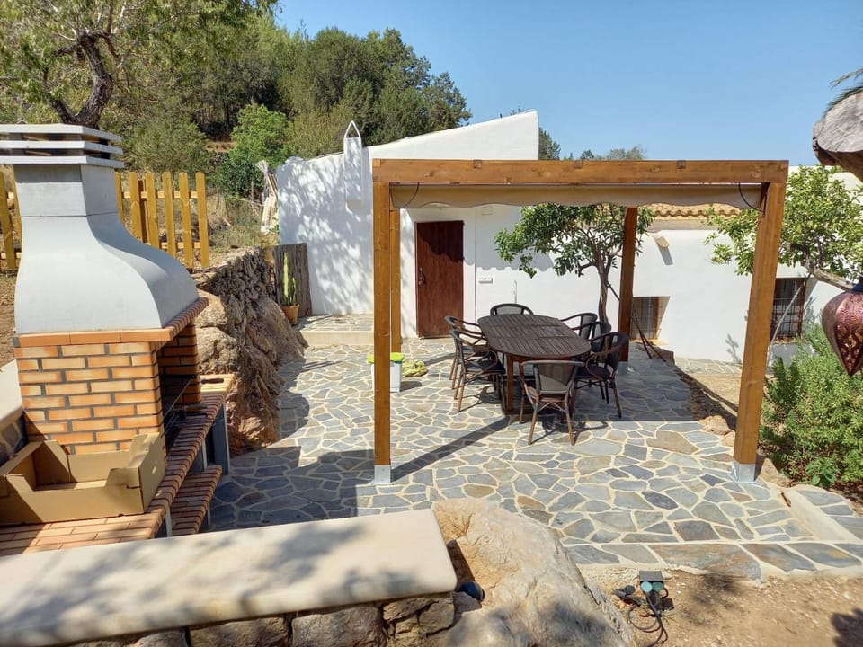 Casa rural Can Rotes con jardin y barbacoa House in Ibiza