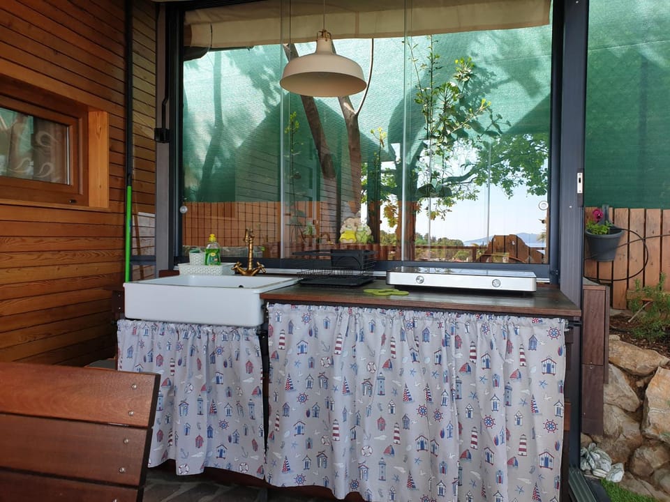 Lu Glamp Campground/ 
RV Resort in Primorje-Gorski Kotar County