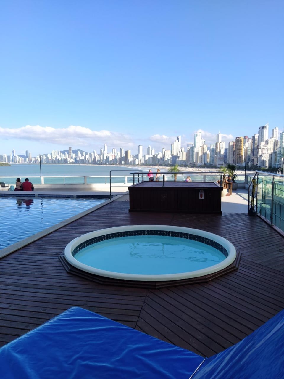 Apart um dormitório com vista para estrada da rainha Apartment in Balneário Camboriú
