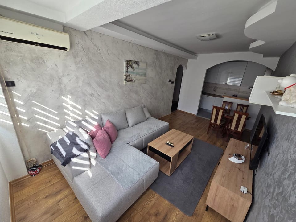 DUBLIN STAN na dan u MARŠALA TITA Apartment in Montenegro