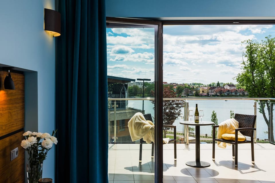 Willa Port Apartament Premium z widokiem na jezioro Apartment in Poland