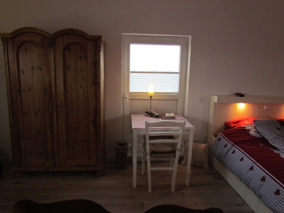 Rotes Atelierhaus House in Nordstrand