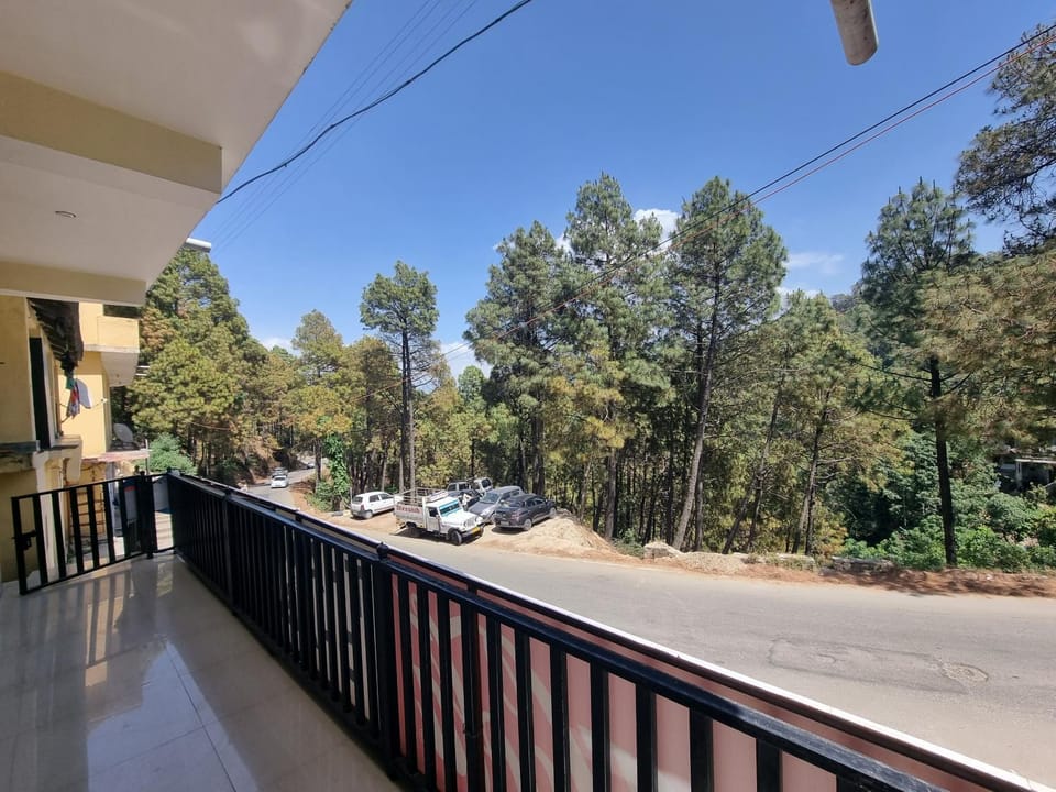 Balcony/Terrace, Internal: Not applicable to any particular room