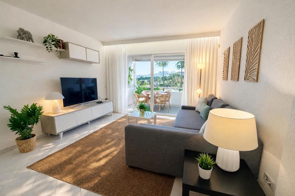 Cozy Apartment in Miraflores, Mijas Apartment in Costa del Sol