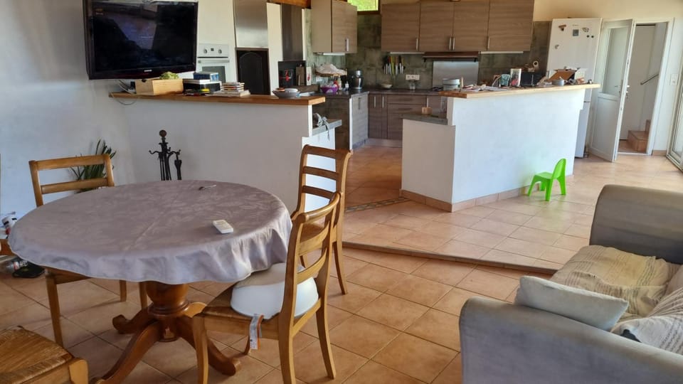 Communal kitchen