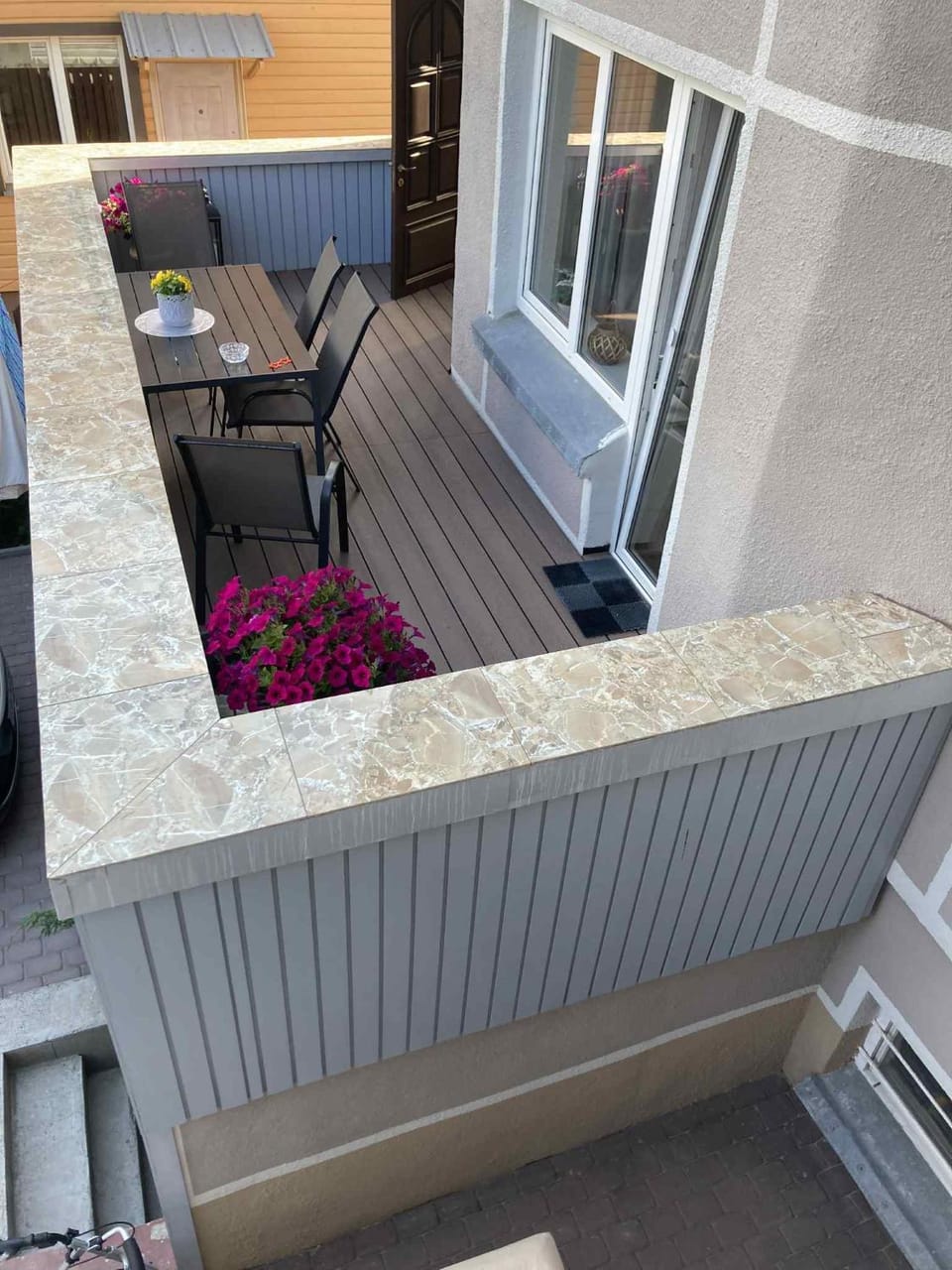Apartamentai “Gėlių Alėja” Bed and Breakfast in Palanga