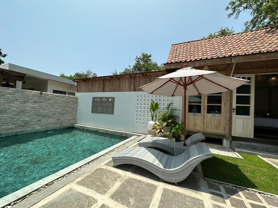 Pool view